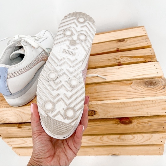 Roma Amor Metallic Women’s Sneakers - Picture 6 of 7